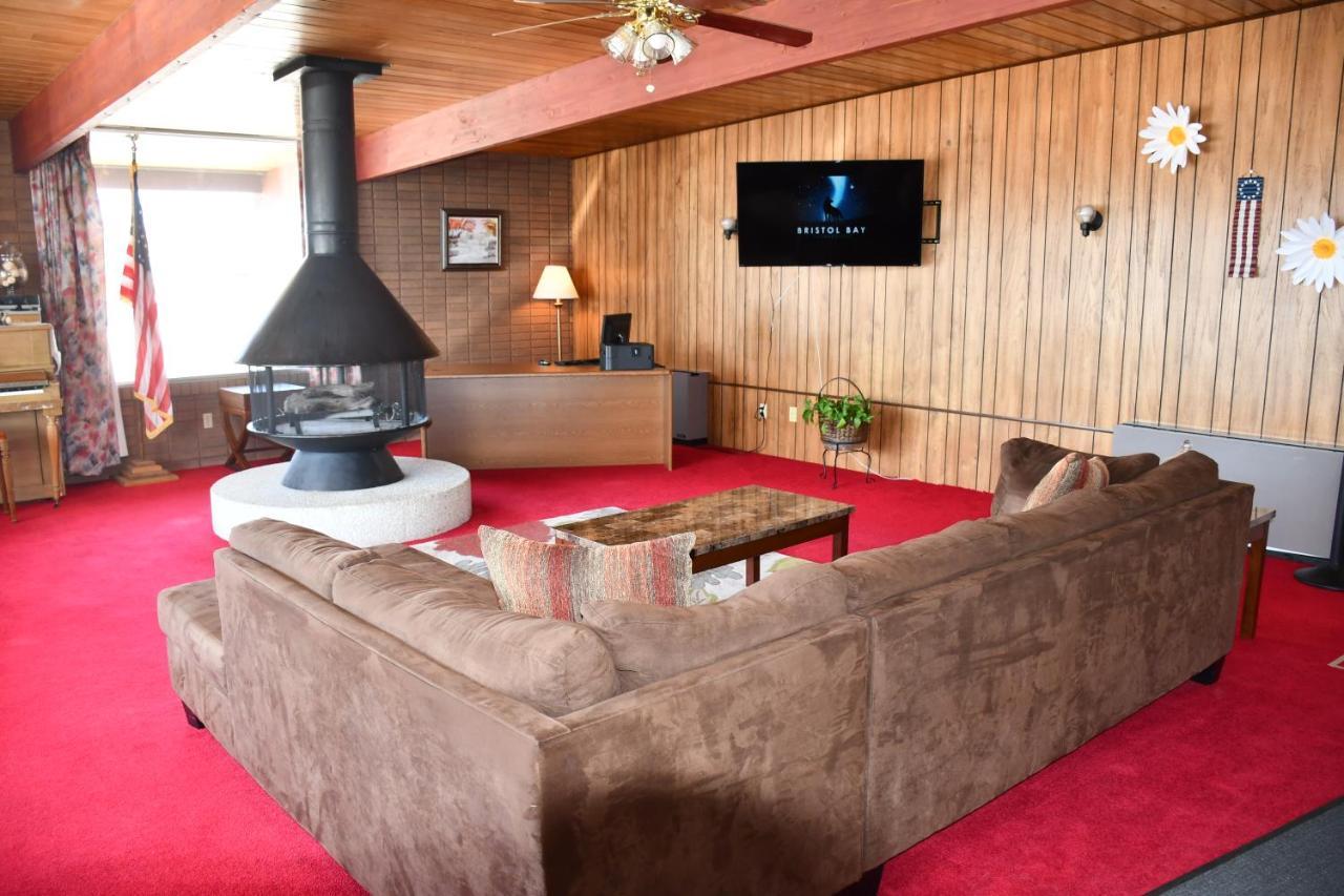 Prairie Inn Эванстон Экстерьер фото