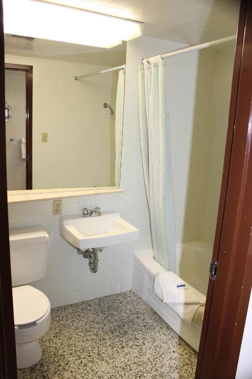 Prairie Inn Эванстон Экстерьер фото